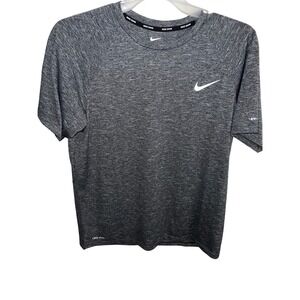 Nike Swim Dri-FIT T-Shirt Men's Gray Short Sleeve Athletic Tee Top